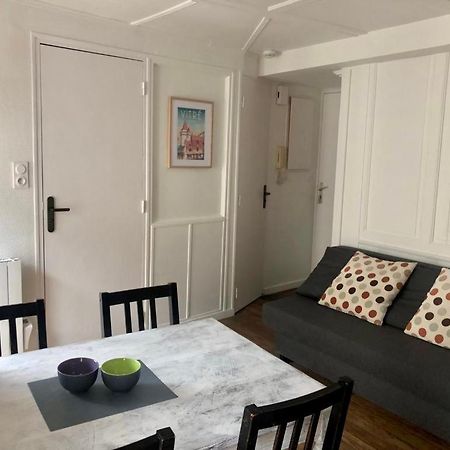 Le Garengeot - Wifi - Centre Ville - Property Rental Nm Vitré Exteriör bild
